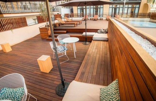 Esquerra de l'Eixample House | BIG GROUPS WELCOME!