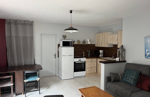 La Tranche-sur-Mer House | Big House 10/13 persons *3 keys 150 meters from the beach