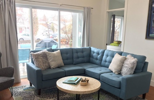 Old Bend Cottage | Big Lava- Modern in Downtown Bend, Perfect Location, 100+mbps Wifi