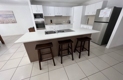 Sandstone Point House | Big Sandstone Point House! Sleeps 10, Bribie