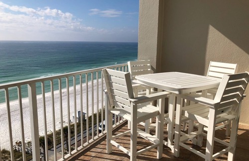 Miramar Beach Condo | Big Savings Just Posted! July 26th - August 2nd, Still Available! Book Now!