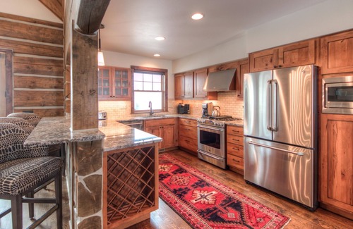 Powder Ridge Cabin | Big Sky Vacation Rentals: PR Manitou 5