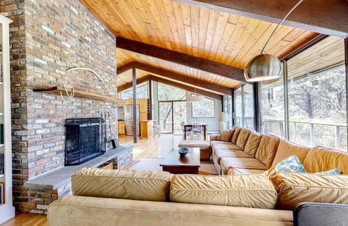 Chilmark House | Bijha's View