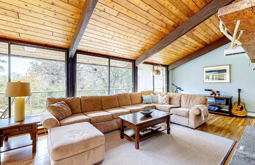 Chilmark House | Bijha's View