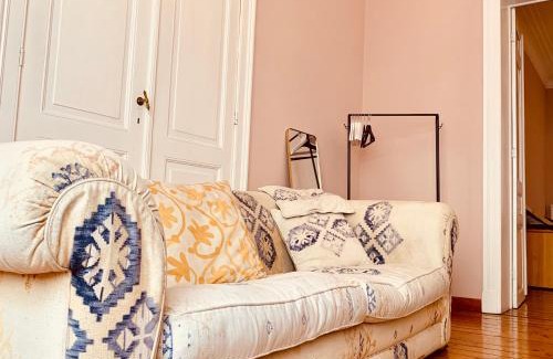 Ukkel Apartment | Bijou Brussels > Parvis St Pierre