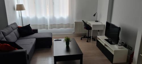 Deusto Apartment | Bilbao Sarriko - Deusto by Aston Rentals