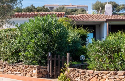Baia Sant'Anna Apartment | Bilo sea view BudoniRent