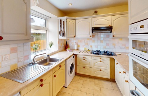 Aviemore Ski Chalet | Birchview- central Aviemore accommodation with garden.