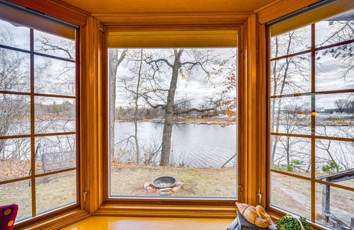Mikana Cottage | Birchwood Cottage with Red Cedar Lake Access!
