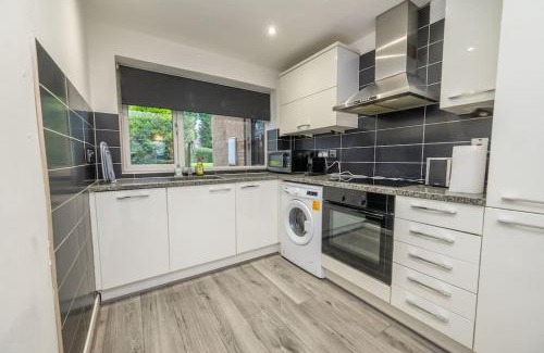 Edgbaston Apartment | Birmingham Comfort Hub