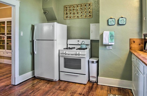 Bisbee Cottage | Bisbee Home: Fantastic Views & Walkable Location!