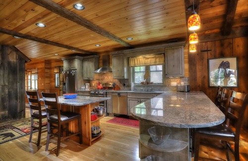 Rangeley House | Bishop | Amazing location on Rangeley Lake and close to downtown
