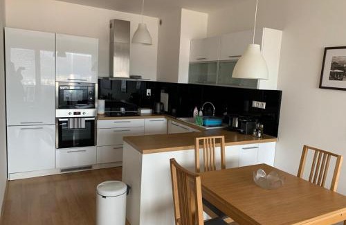 Banska Bystrica Apartment | BL City View Apartment, 24hr Self Check-in, Free Private Parking, Panoramic View from Balcony, 5-minute walk to City Centre