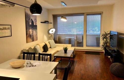 Banska Bystrica Apartment | BL Luxury Apartment, 24hr Self Check-in, Free Private Garage Parking, Panoramic Views from Balcony, 5 minute walk to City Center