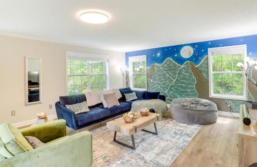 Black Mountain House | Black Mountain Retreat with Hot Tub and Mountain Views