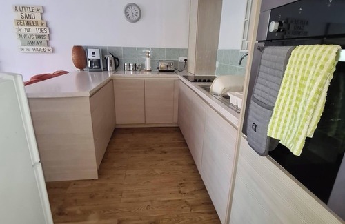 Millendreath Villa | Black Rock Beach Resort, Millendreath - peaceful location, private beach