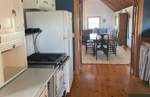 Block Island House | Black Rock Farm. Renovated farmhouse & Barn both w/AC, 2.6 acres, swimming hole