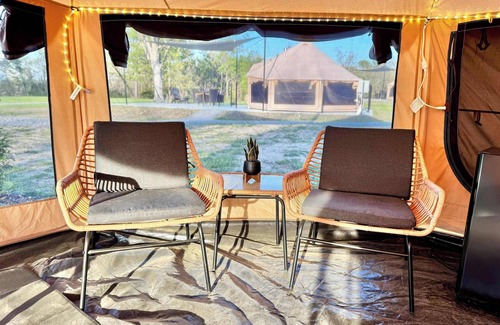 Tahlequah House | Black Walnut- Glamping Tent @ River Bluff Cabins