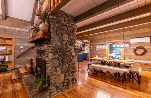 Apple Ridge Cabin | Blackberry Creek Cabin - Updated Creekside Haven with Fire Pit and Swimming Holes