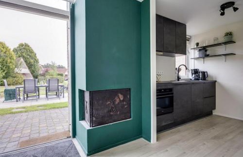 Zwiggelte House | Bladkoning I Trendy Huisje met Openhaard