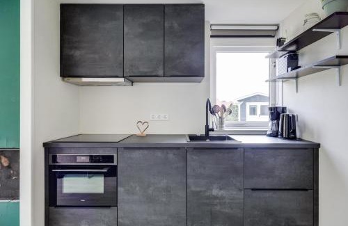 Zwiggelte House | Bladkoning I Trendy Huisje met Openhaard