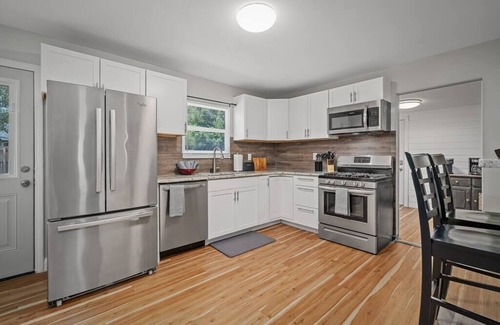 O'Fallon House | Blair's House on St. Joseph - 3Bed 1.5Bath