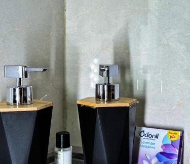 Sector 39 Apartment | Bliss Nook - Cozy & Serene Stay Near Medanta Hospital