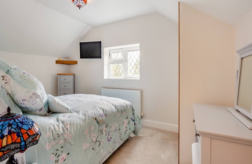 Heathfield Cottage | Blissful and idyllic rural retreat nestled in an Area of Outstanding Natural Beauty.
