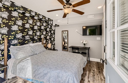 Ellicott City Apartment | BLISSSFUL STUDIO W/ PRIVATE ENTRANCE & PARKING