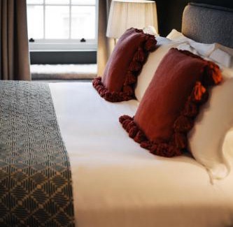 Alderney Hotel | Blonde Hedgehog