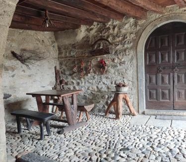 San Giovanni Bianco Apartment | Blondie Chalet Prealps - by Host4U