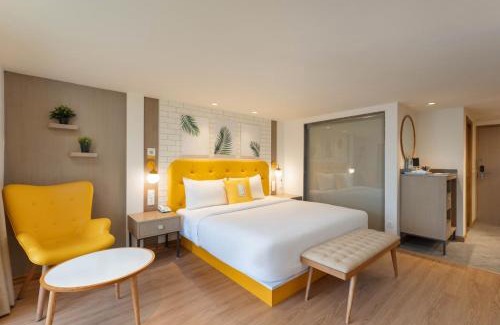 Dal Lake Hotel | Bloom Boutique - Dal Lake