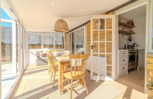 Kingham Cottage | Bloom Cottage - Cotswolds escape