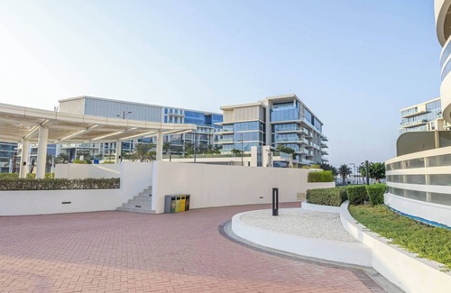 Saadiyat Cultural District Apartment | Bloomfeilds Modern 1BR Soul Beach Access