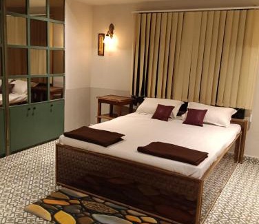 Sualkuchi House | Blooming Rooms