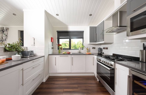 Lifton House | Blossom Lodge, 1 Roadford Lake Lodges