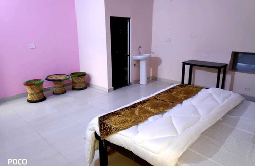 Gurugram Hotel | Blowsom Farms