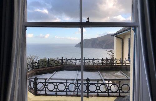 Lynton Apartment | Blue Bay