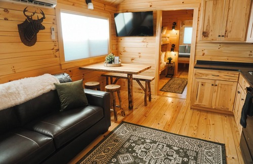 Last Chance RV Rental | Blue Buffalo Resort