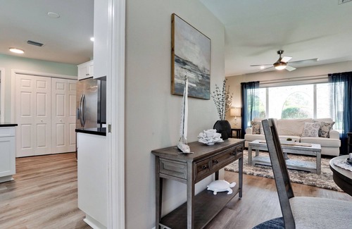Whitfield House | Blue Haven - 4BD/2BA/Bunkbed Room Getaway w Pool - NEAR AIRPORT!