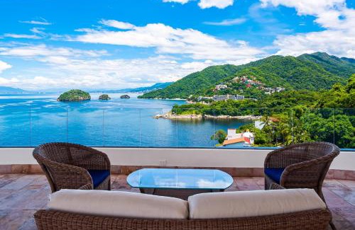 Mismaloya Apartment | Blue Horizon 1201 PH at Residences