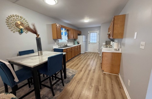 Greensboro House | Blue Jay’s Nestn3bed/2bth, quick access to Hwy 29