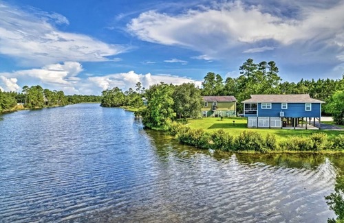 Pass Christian House | Blue Lake Getaway Pass Christian 3 blocks from beach!