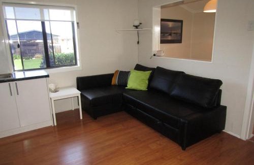 Port Vincent Apartment | Blue Line Retreat - Unit 5