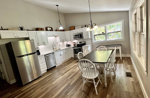 Canton House | Blue Ridge Mountain Retreat at Springdale Resort, Canton, NC