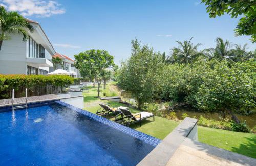 Ngu Hanh Son Resort | Blue Sky & Villas Beach Resort