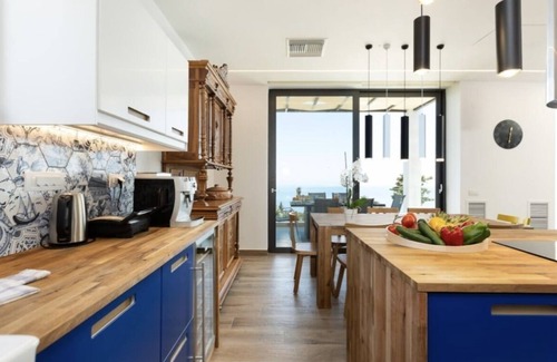 Likotinarea Villa | Blue Skyline Magnificent Villa, By Hellocrete
