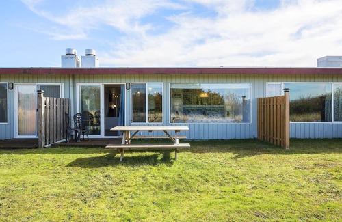 Ocean Shores Condo | Blue Skys Await Here at Pacific Surf Condos!