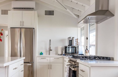 Village of La Jolla Condo | Blue Water View Condo in Prime Coastal Locale