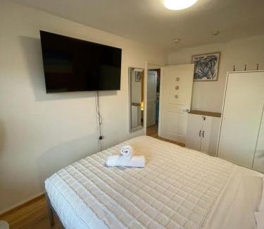 Perth Apartment | Blue Waters - 1bed Gateway to Scarborough Beach